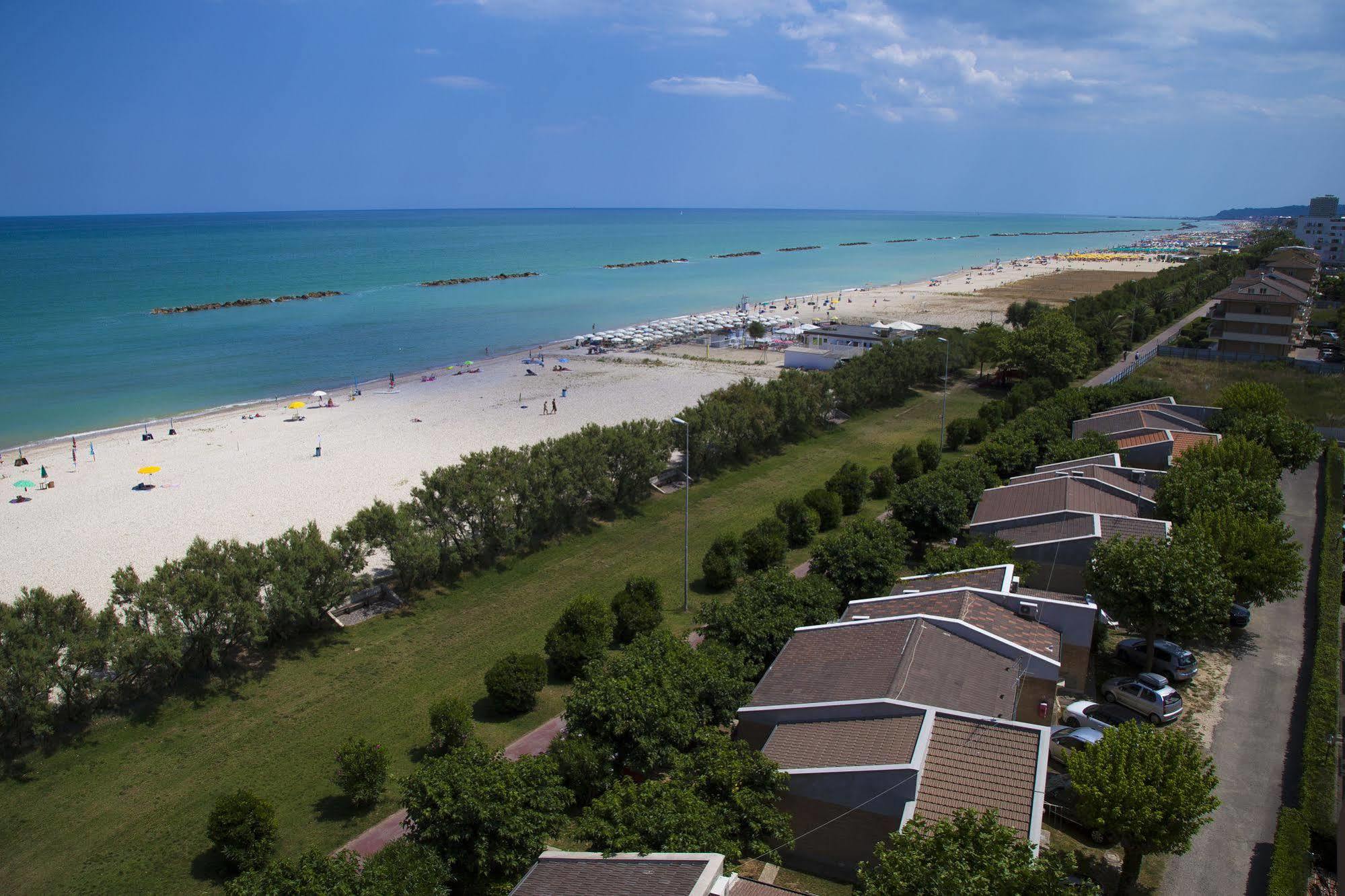 Residence Casabianca Porto San Giorgio Εξωτερικό φωτογραφία