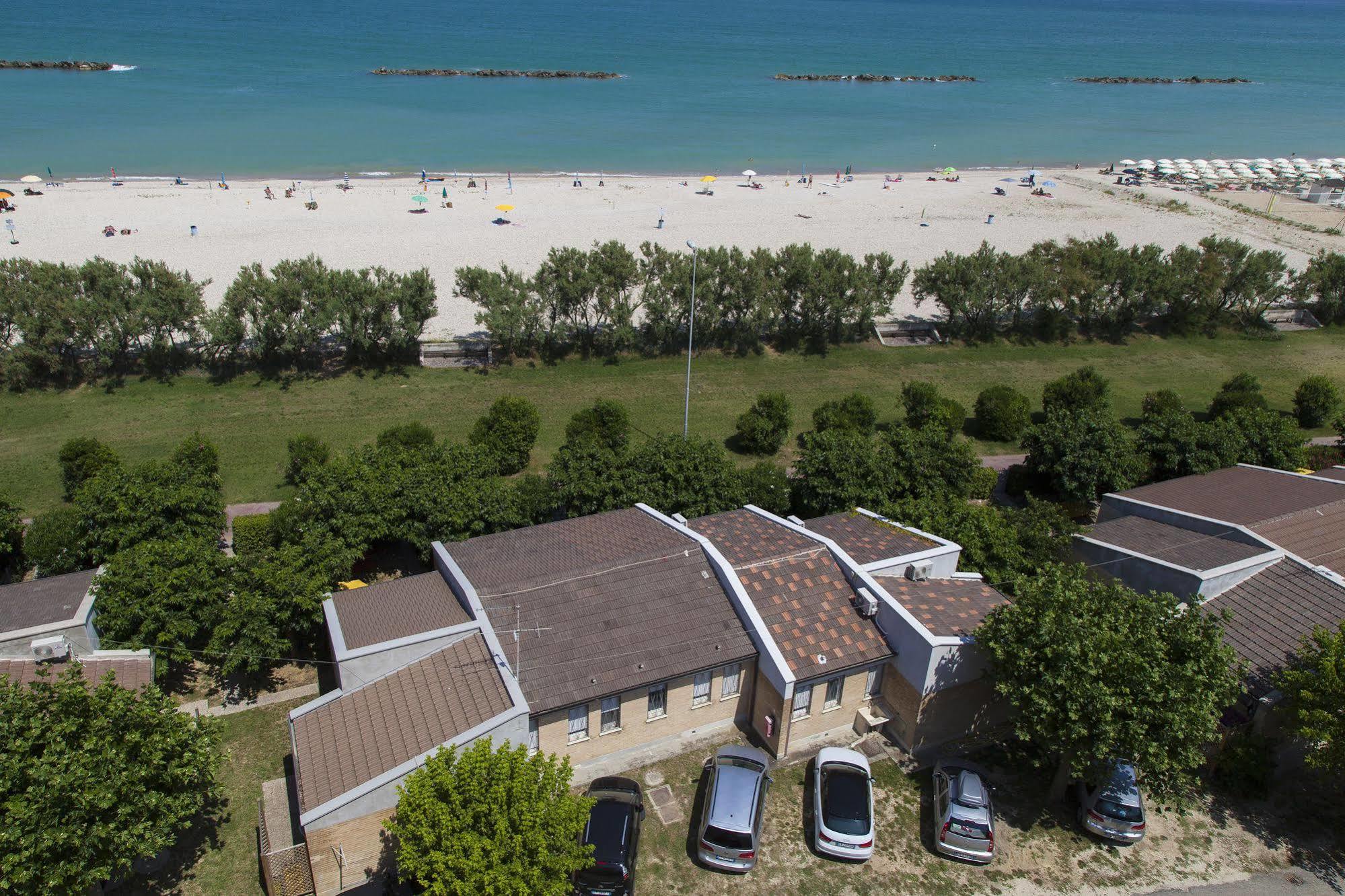 Residence Casabianca Porto San Giorgio Εξωτερικό φωτογραφία